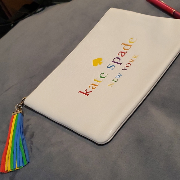 Kate Spade clutch - Picture 2 of 8